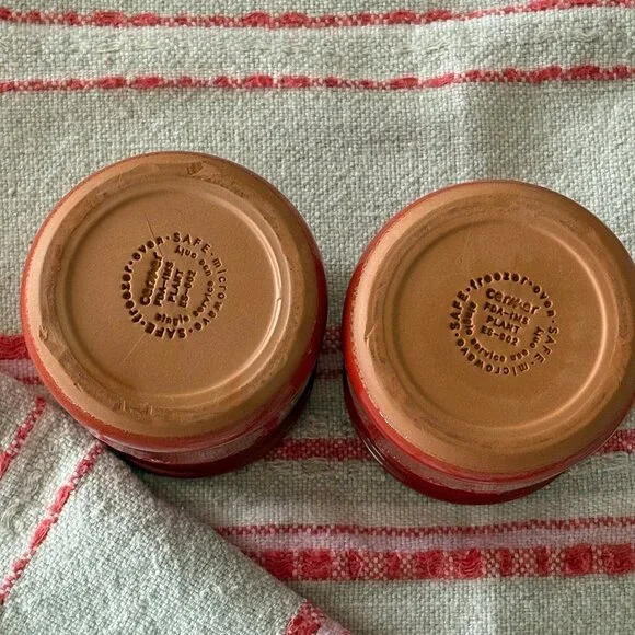 (2) La Fermière Yogurt Pots ~ Valentine Red & Cupids ❤️ -- Cleaned Rims! {lot 1} - Picture 3 of 6